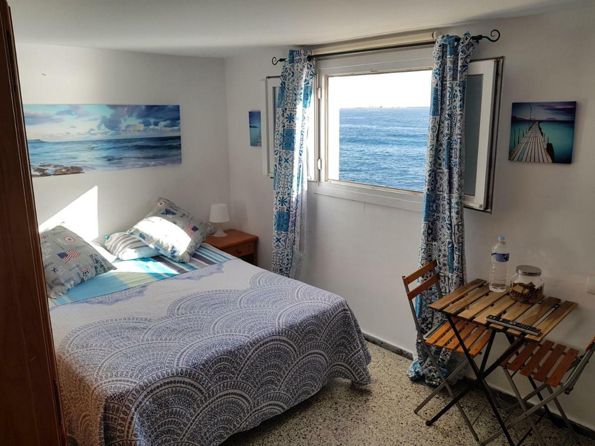 Bed And Breakfast By The Sea Pozo Izquierdo Exteriör bild